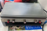 Gelert 2 Ring camping gas cooker with Grill