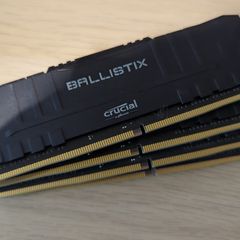 crucial ballistix 8gb 3600  DDR4 RAM