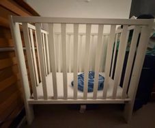 Mamas and Papas petite cot