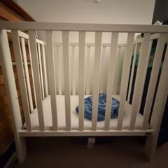 Mamas and Papas petite cot