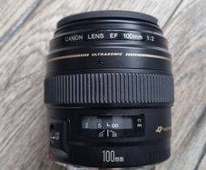 canon lense ef 100mm ultrasonic 1:2