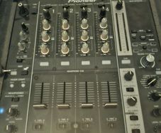 Pioneer DJ mixer /DJM750