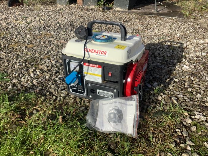 Generator 240 volt, portable, new