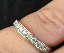 18ct white gold diamond eternity/wedding ring