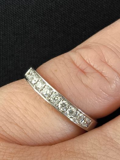 18ct white gold diamond eternity/wedding ring