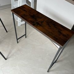 Hall table