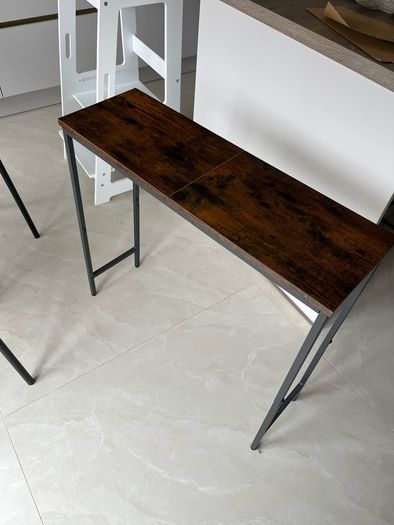 Hall table