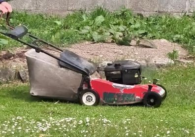 Free lawnmower (not working)