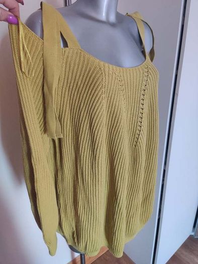 River Island lime cold shoulders oversized jumper would fit up to size UK22 EU50 Postage included
