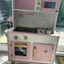 Toy kitchen Image 2