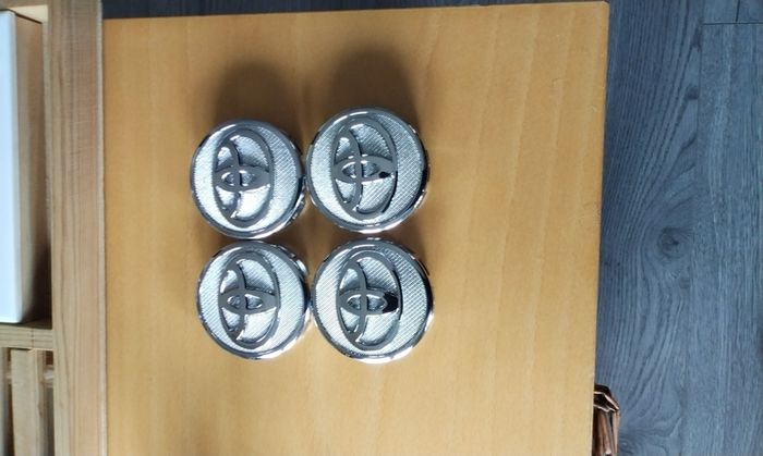 New Toyota Wheel Centre Caps 56mm x4