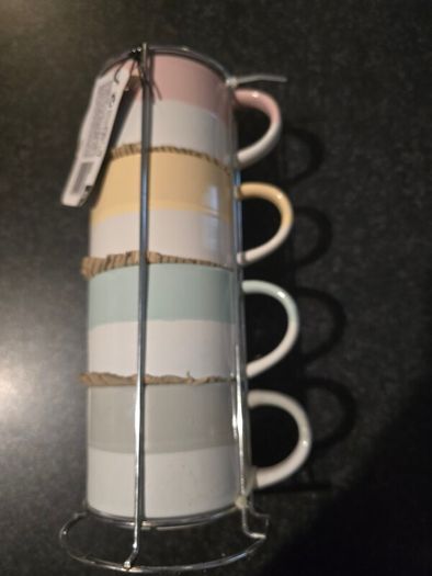 stack of cups