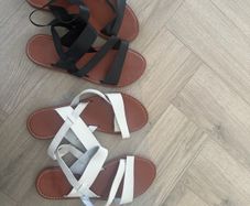 Sandals UK7