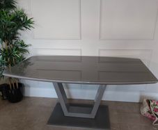 kitchen table and coffee table