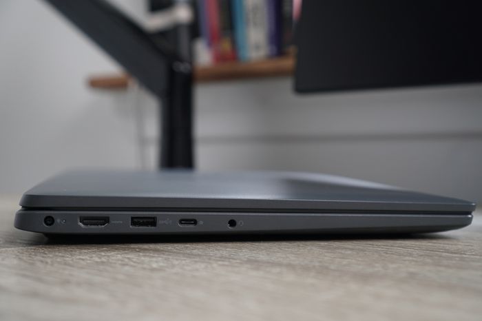Dell Latitude 3550 15.6" | i5-1335U | 16GB | 256GB