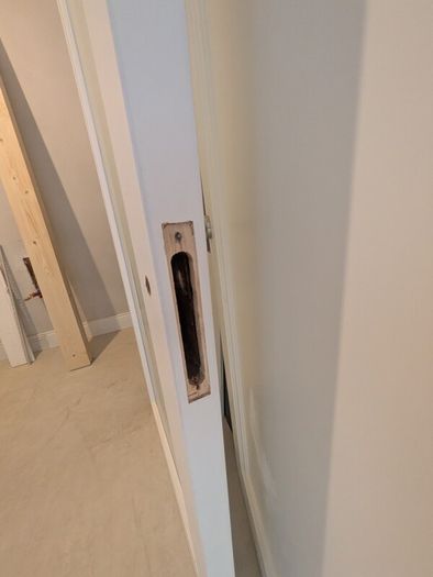 Bargain! Door: White Primed Carrick 1P With Frosted Glass