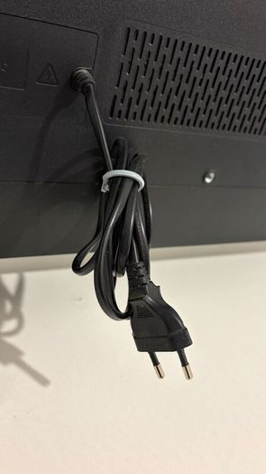 Phillips 42" TV + Fire TV Stick