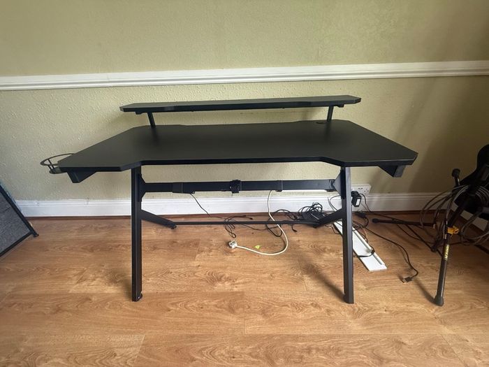 JJS Gaming/Computer Desk