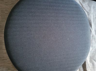 Floor cushion