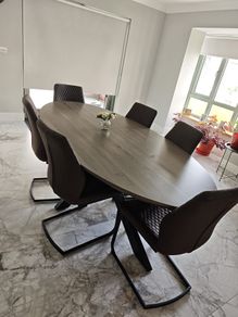 table and chairs