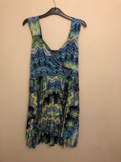 Dress (size 16)