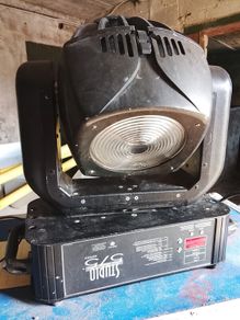 Studiocolor 575 moving heads x4