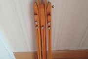 Easel