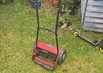 manual push mower
