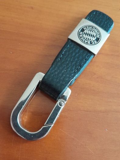FC BAYERN MUNCHEN, leather, chrome, Key Ring. Bayern Munich FC. Football.