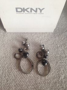DKNY drop Diamond Earrings