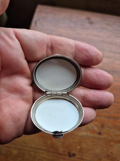 Small Vintage Jewellery/ Medicine Box