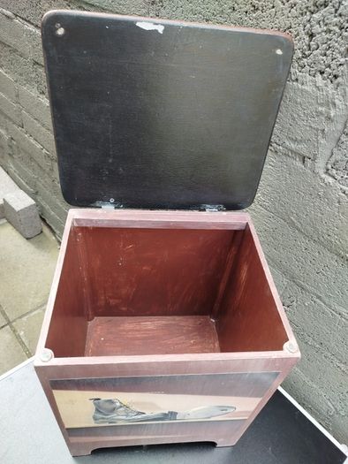 Old Painted box