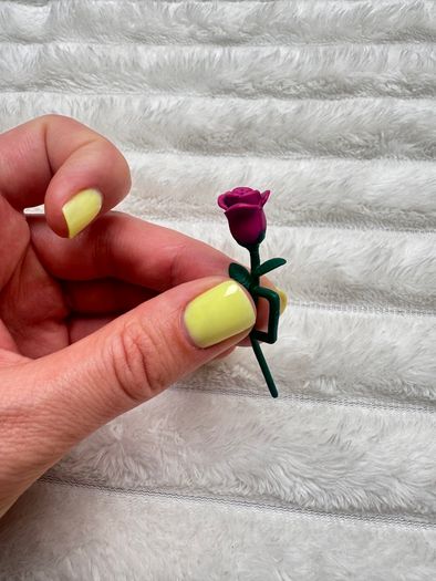 Vintage Rose flower approx. 5.5 cm. Barbie Ken Replacement Used Please see phtos