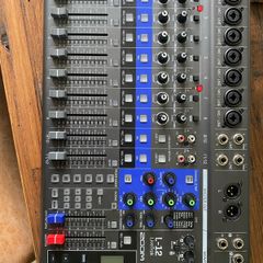 Zoom Live Trak L-12