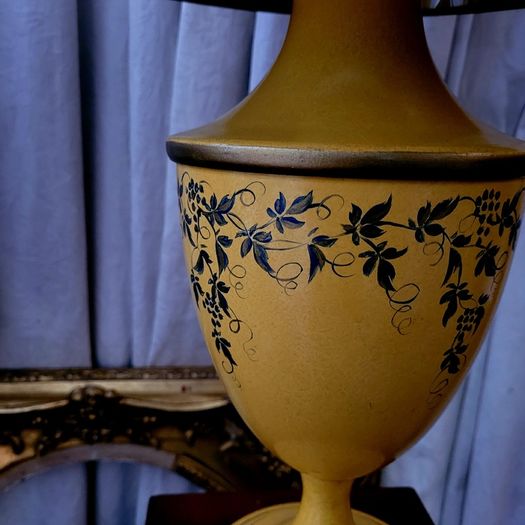 Mid-century toleware lamp