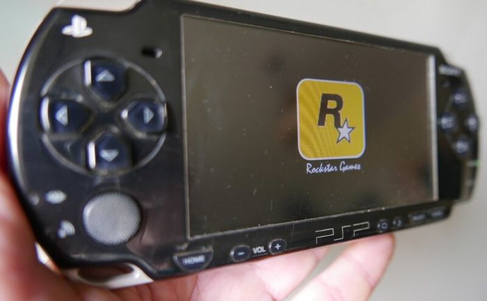 Sony PSP 2000 PlayStation Portable System