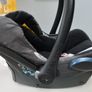 Maxi Cosi Car Seat and Isofix Base Image 4