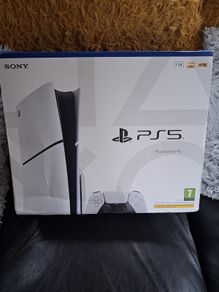 Brand New Ps5 Sealed In Box 400