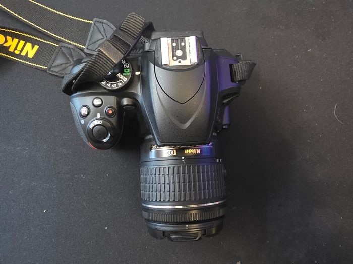Nikon D3400 + 18-55mm Lens + 32GB SD Card + Charger for battery