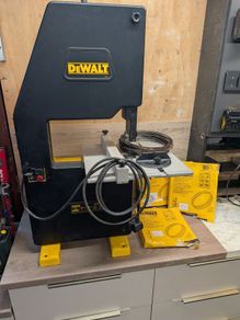 Dewalt Bandsaw