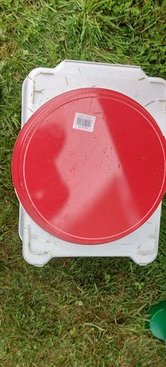Coca Cola,advertising metal drinks tray ,,nice condition, buyer collects or pays postage thank you, sold as seen ,see pictures for condition