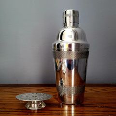 Art deco silverplate cocktail shaker