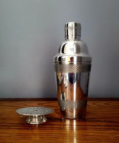 Art deco silverplate cocktail shaker