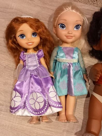 Disney Dolls