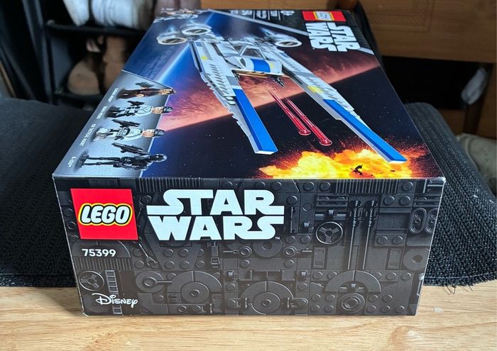 LEGO Star Wars 75399 Rebel UWing Starfighter (NEW & SEALED)