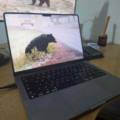 MacBook Pro 14 inch M1 Pro