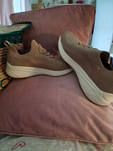 Brand new Skechers