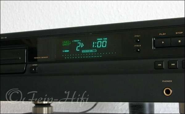 Marantz CD-42 CD player with the famous Philips SAA7350GP dac chip paired with an NPC SM5840FP filter