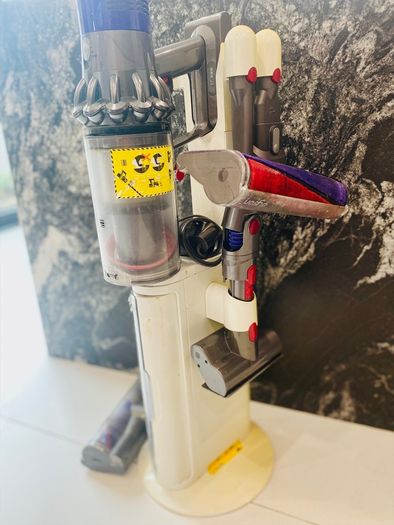 Dyson V10 Cordless Vacuum Cleaner