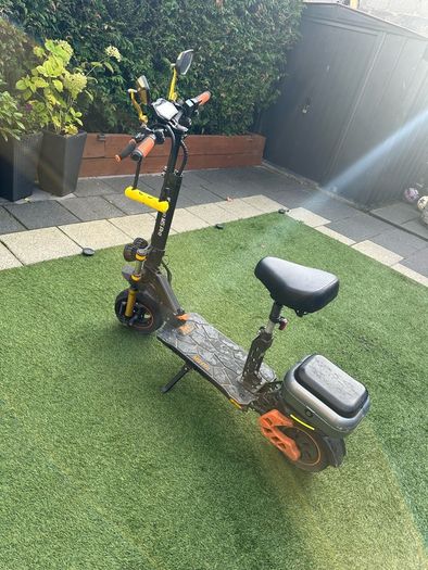 Electric Scooter - Kukirin M5 Pro